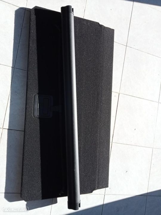 Rede da mala Audi A4 B9 - 1