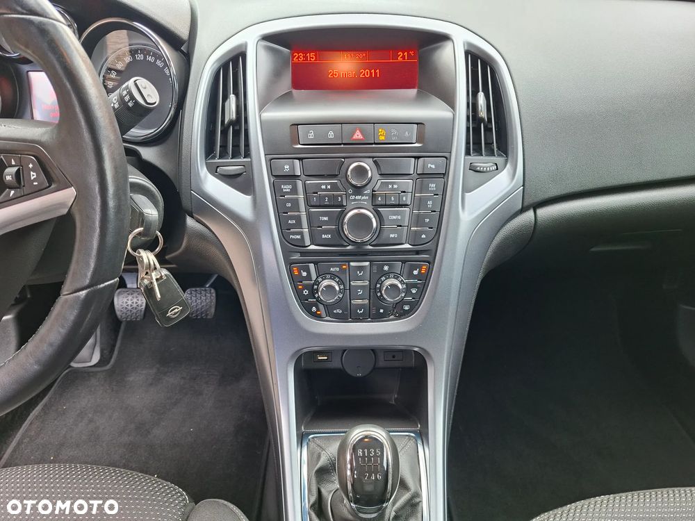Opel Astra 1.4 Turbo Style - 23