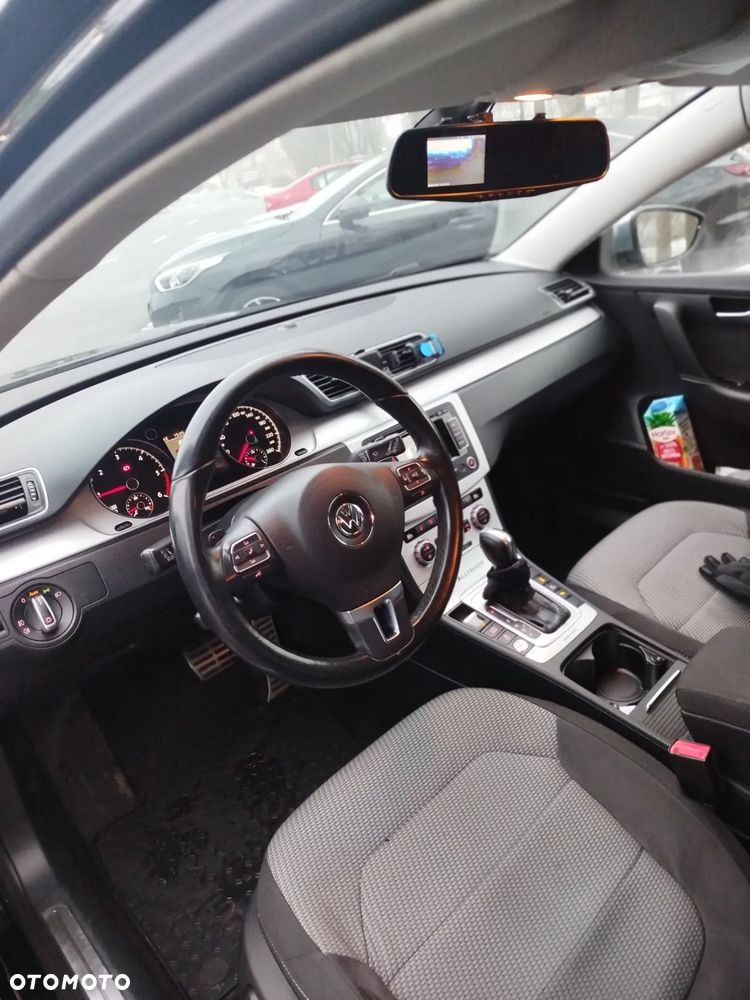 Volkswagen Passat 2.0 TDI 4Mot Highline DSG - 12