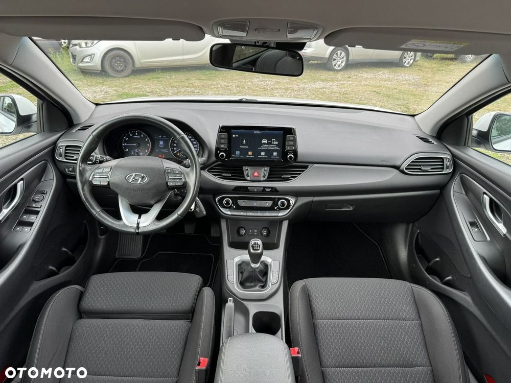 Hyundai i30 - 16