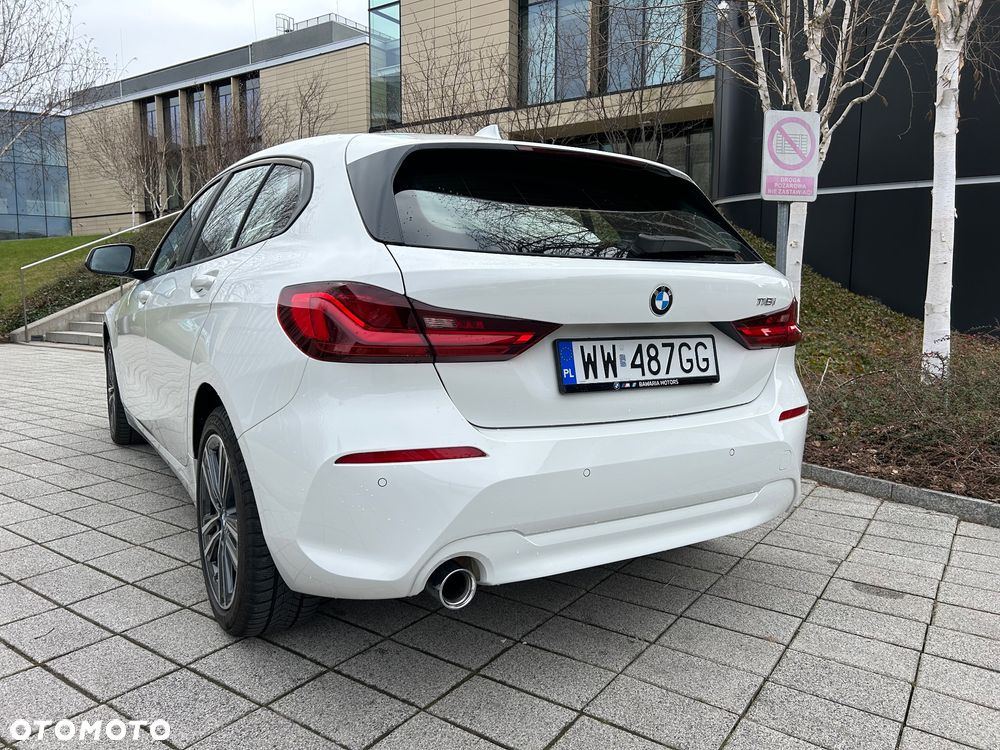 BMW Seria 1 118i Advantage - 4
