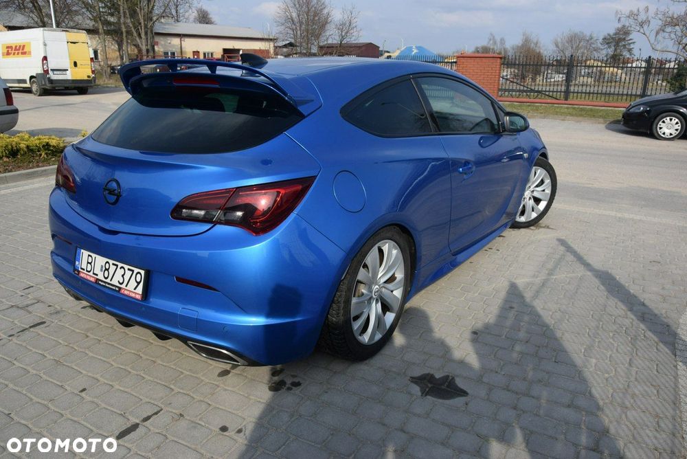 Opel Astra OPC EU6 - 10