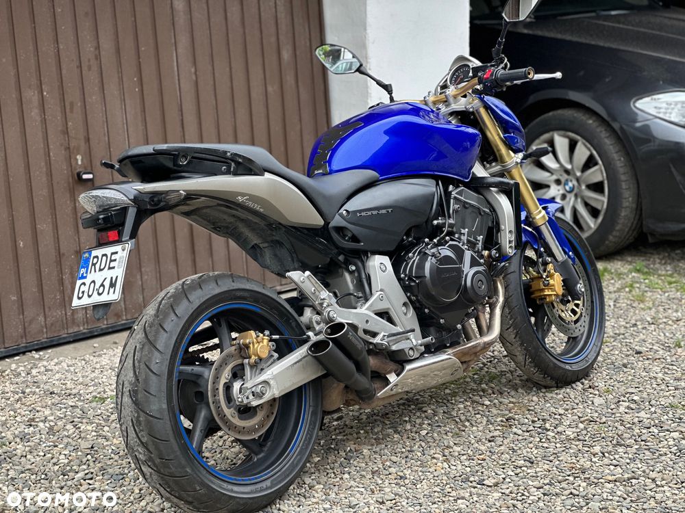 Honda Hornet - 4