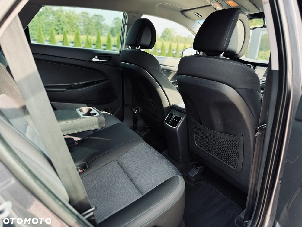 Hyundai Tucson blue 1.7 CRDi 2WD Advantage - 18