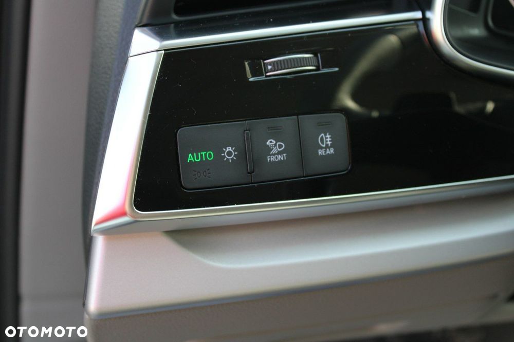 Audi Q7 - 30