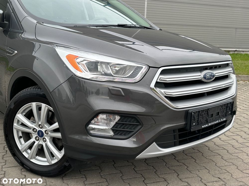 Ford Kuga 2.0 TDCi 4x2 Titanium - 7