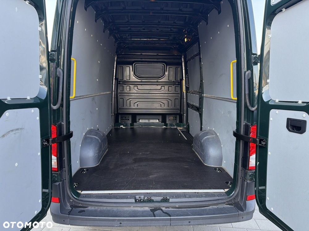 Volkswagen Crafter 35 2.0 TDI L3H3 3640 140 KM - 16