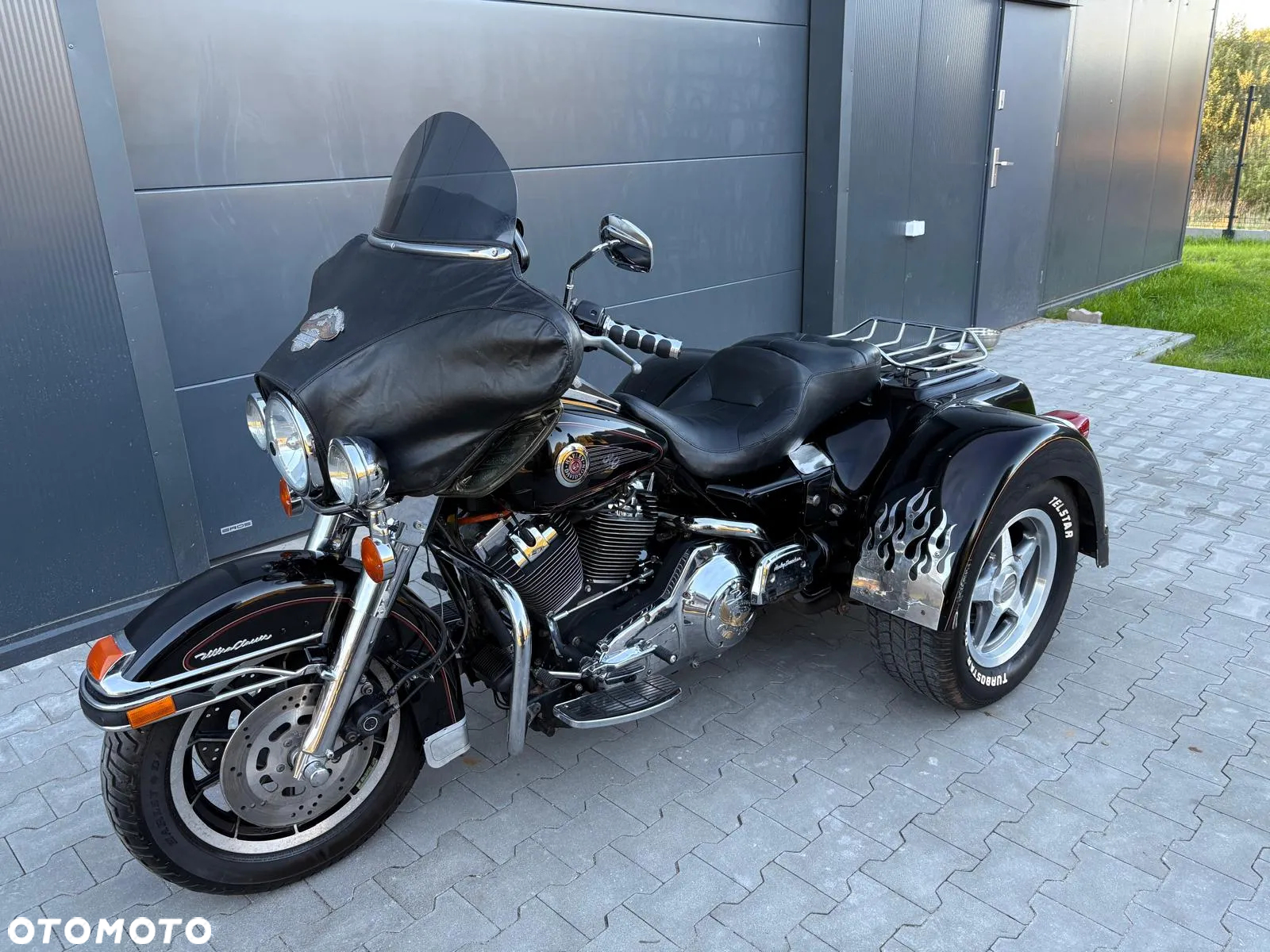 Harley-Davidson Tri Glide - 13