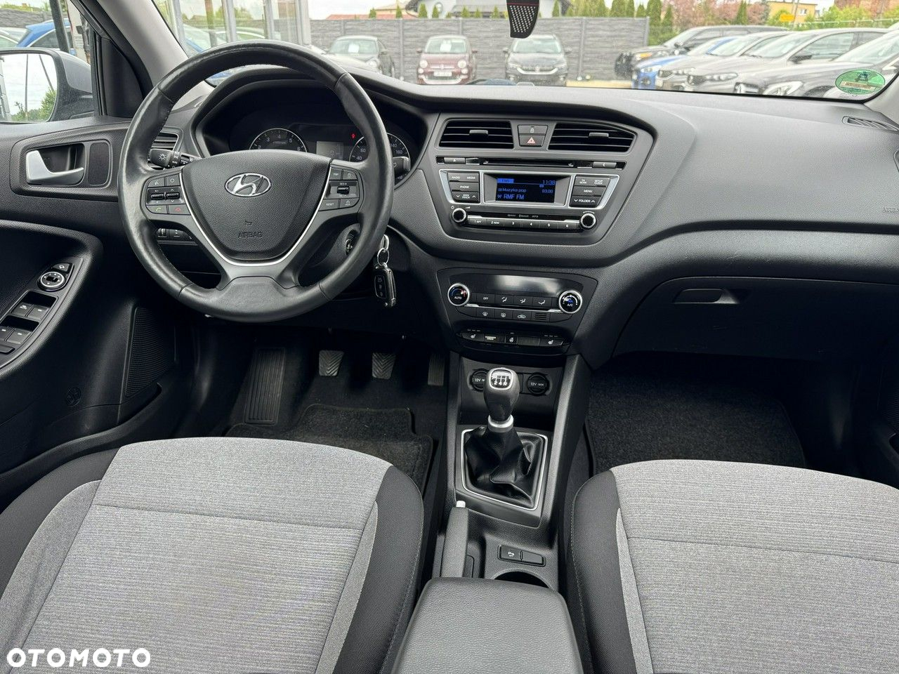 Hyundai i20 - 11