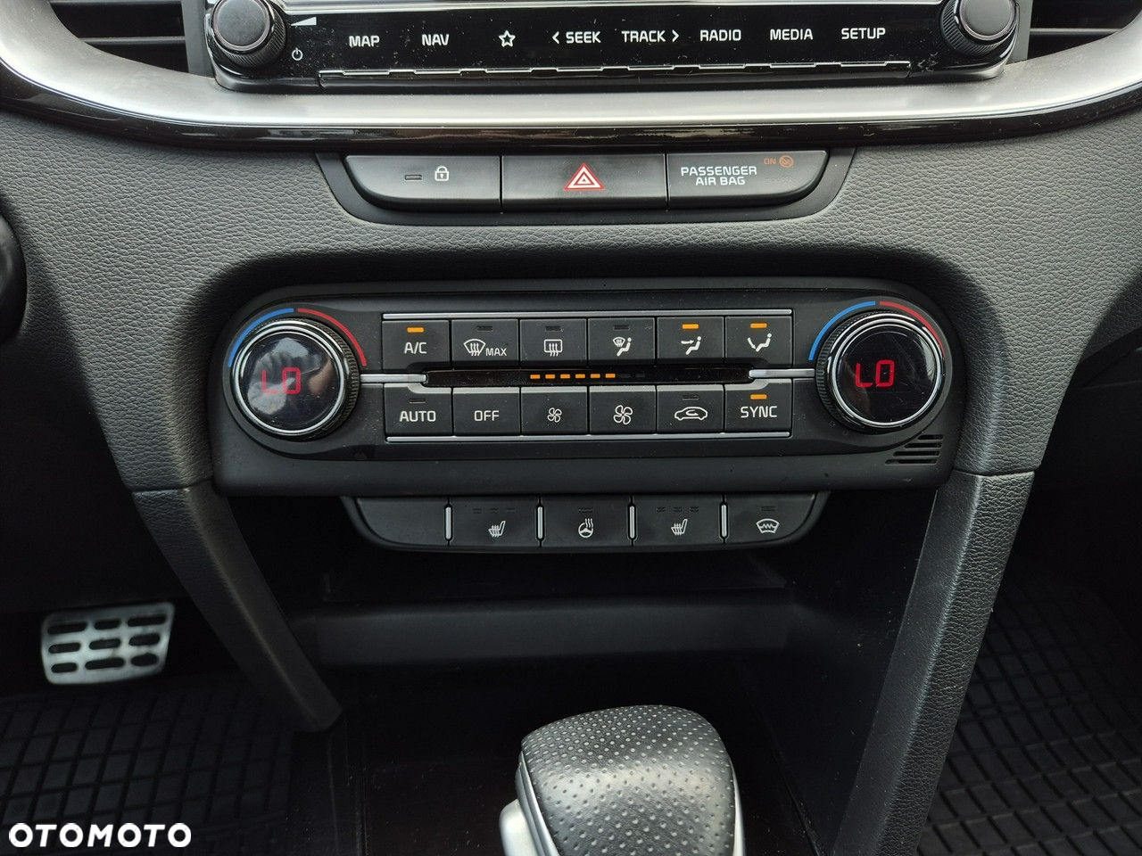 Kia ProCeed - 21
