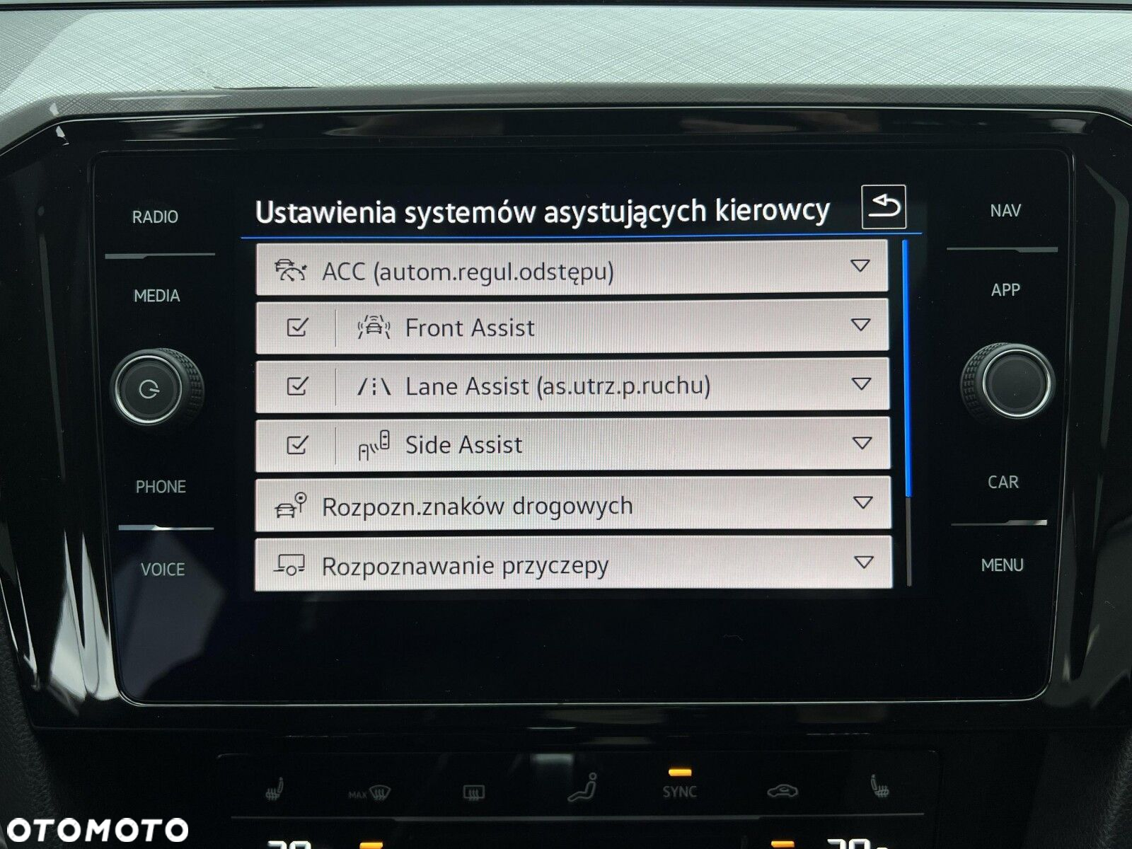 Volkswagen Passat 2.0 TDI EVO Business DSG - 28