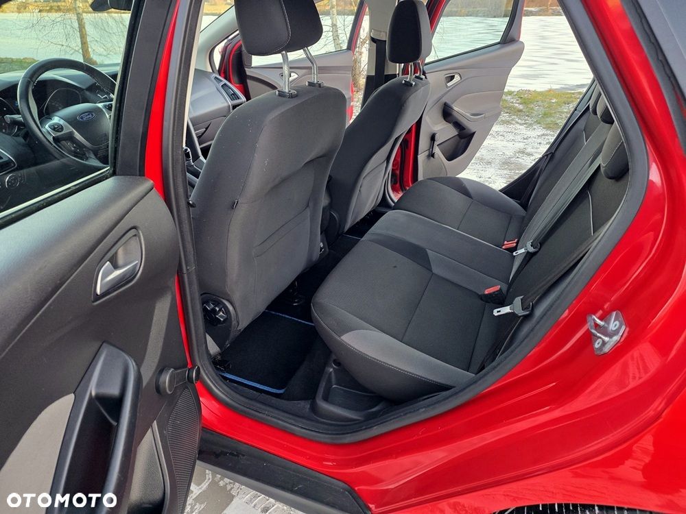 Ford Focus 1.6 FF Trend - 25
