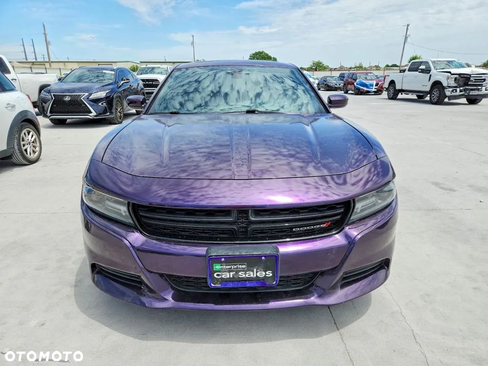 Dodge Charger - 5