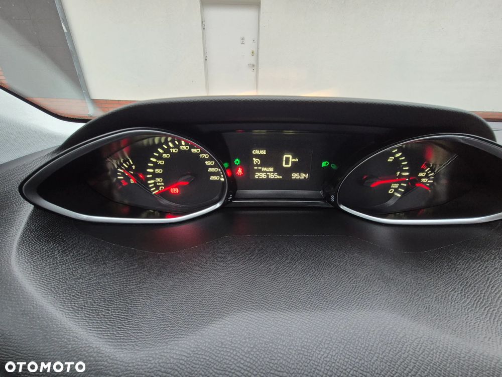 Peugeot 308 BlueHDi FAP 120 Stop & Start Allure - 18