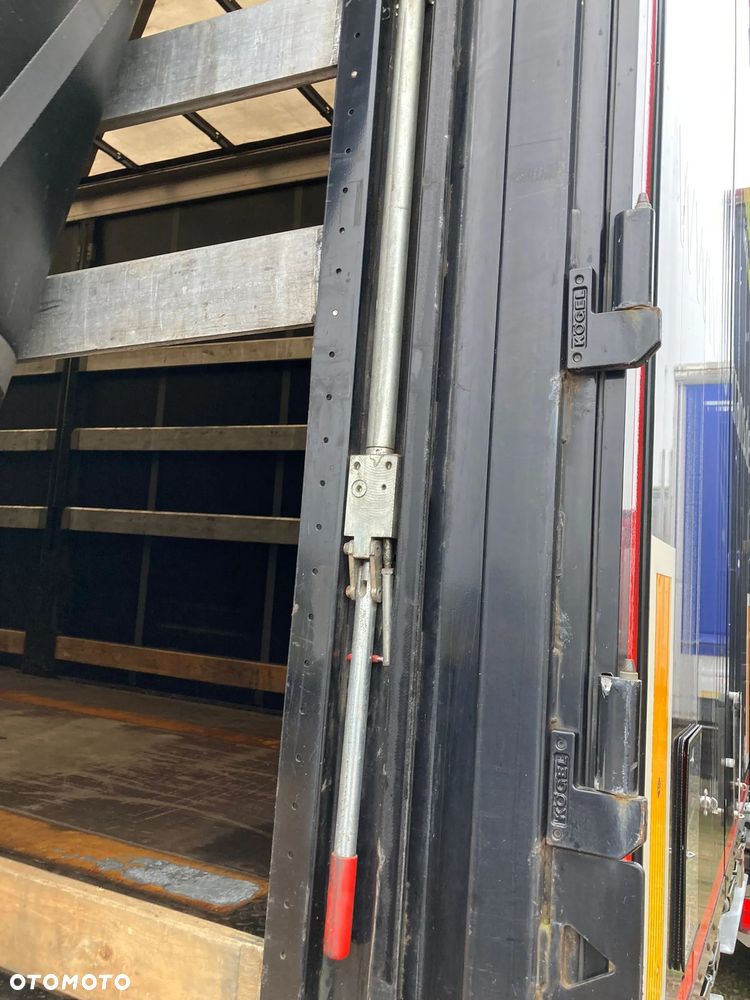 Kögel FIRANKA / STANDARD / PODNOSZONY DACH / KOSZ NA PALETY - 23