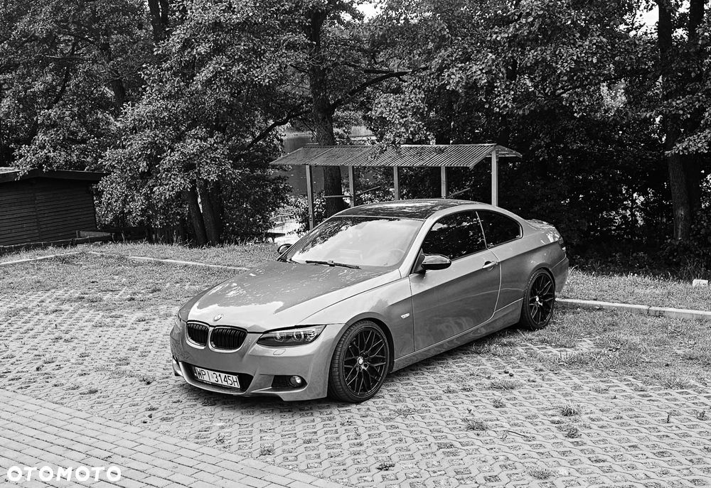 BMW Seria 3 335i - 3