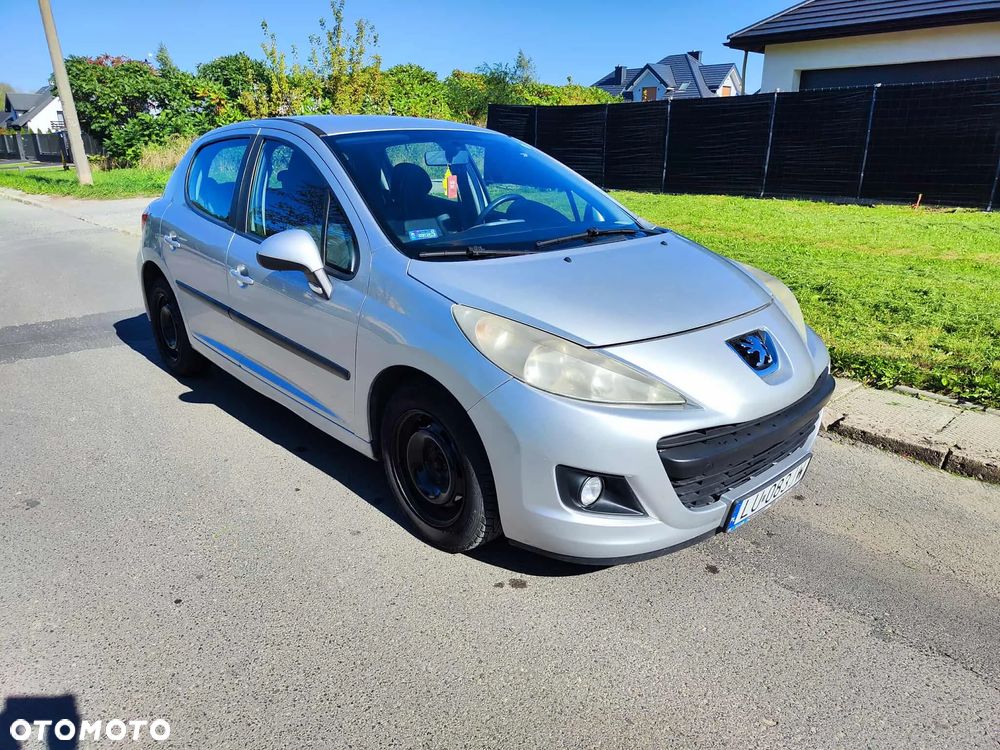 Peugeot 207 - 2