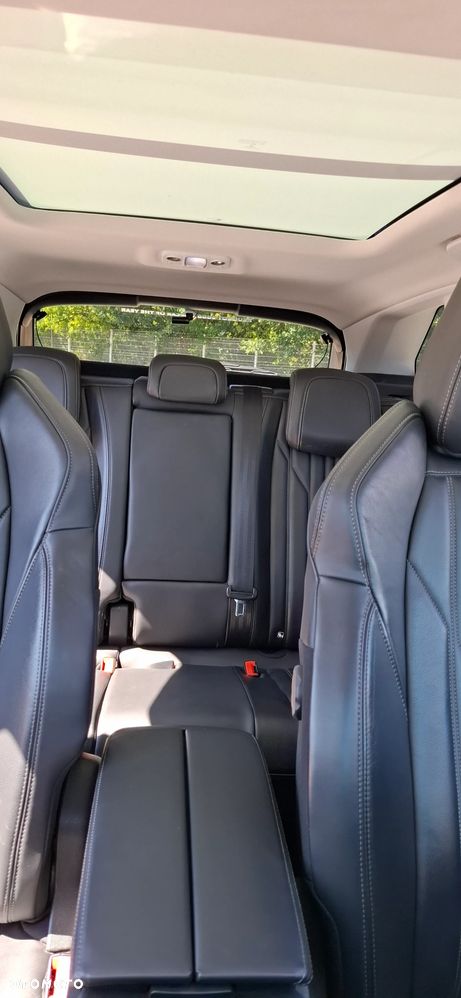 Peugeot 3008 1.6 BlueHDi Allure S&S EAT6 - 26