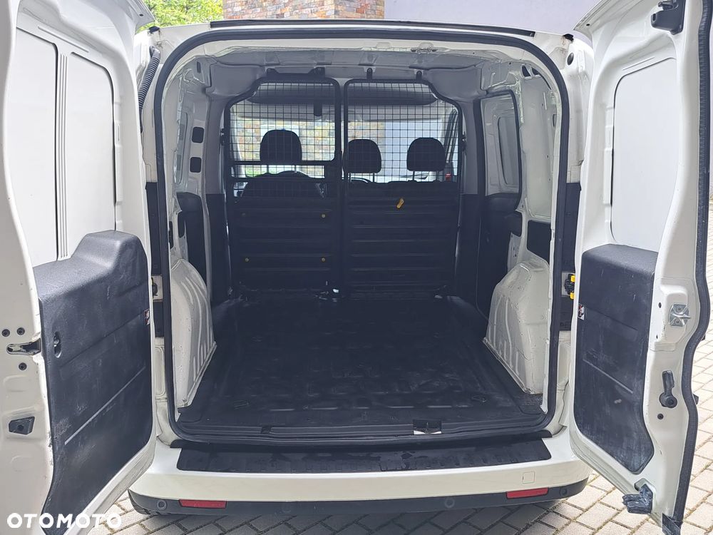 Fiat Doblo - 8