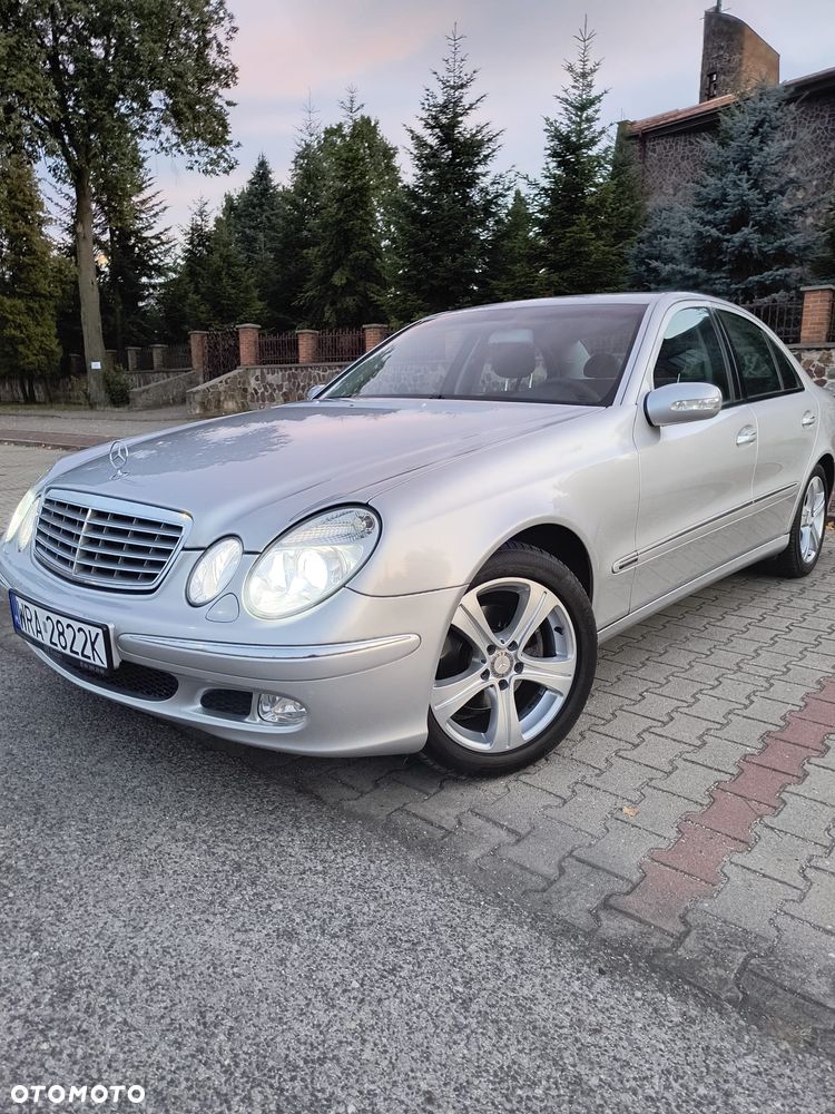 Mercedes-Benz Klasa E - 16