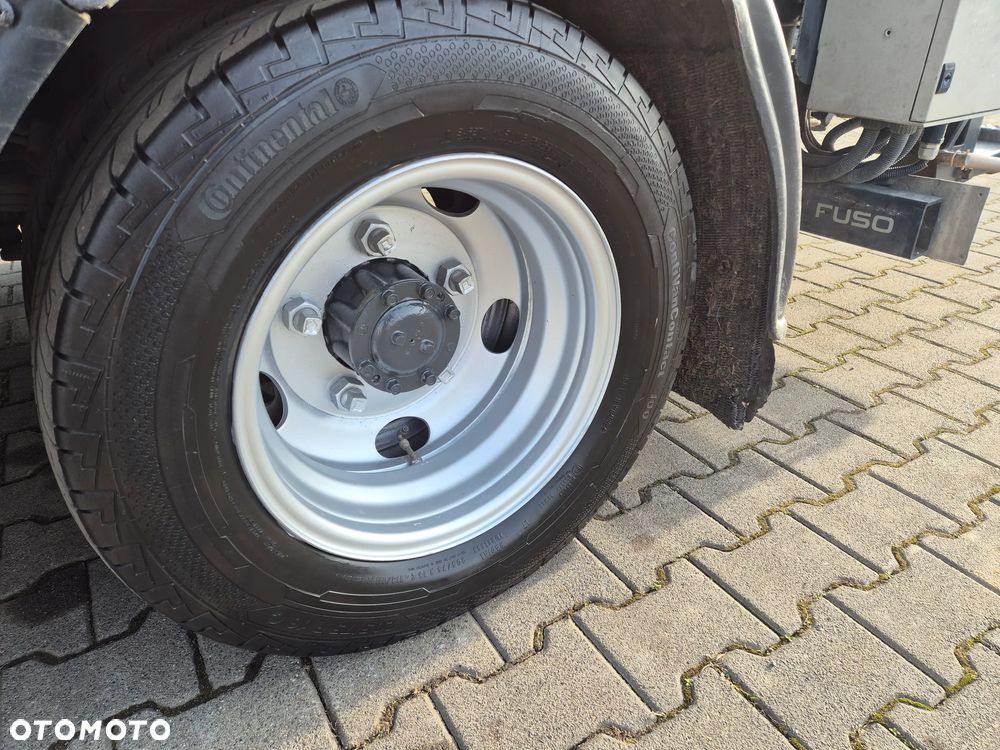 Mitsubishi FUSO Canter 5S13 EURO 5 +EEV / ŚMIECIARKA / ZGNIATARKA / 1 WŁ. / NISKI PRZEBIEG / SUPER STAN / SERWISOWANY / BEZWYPADKOWY - 19