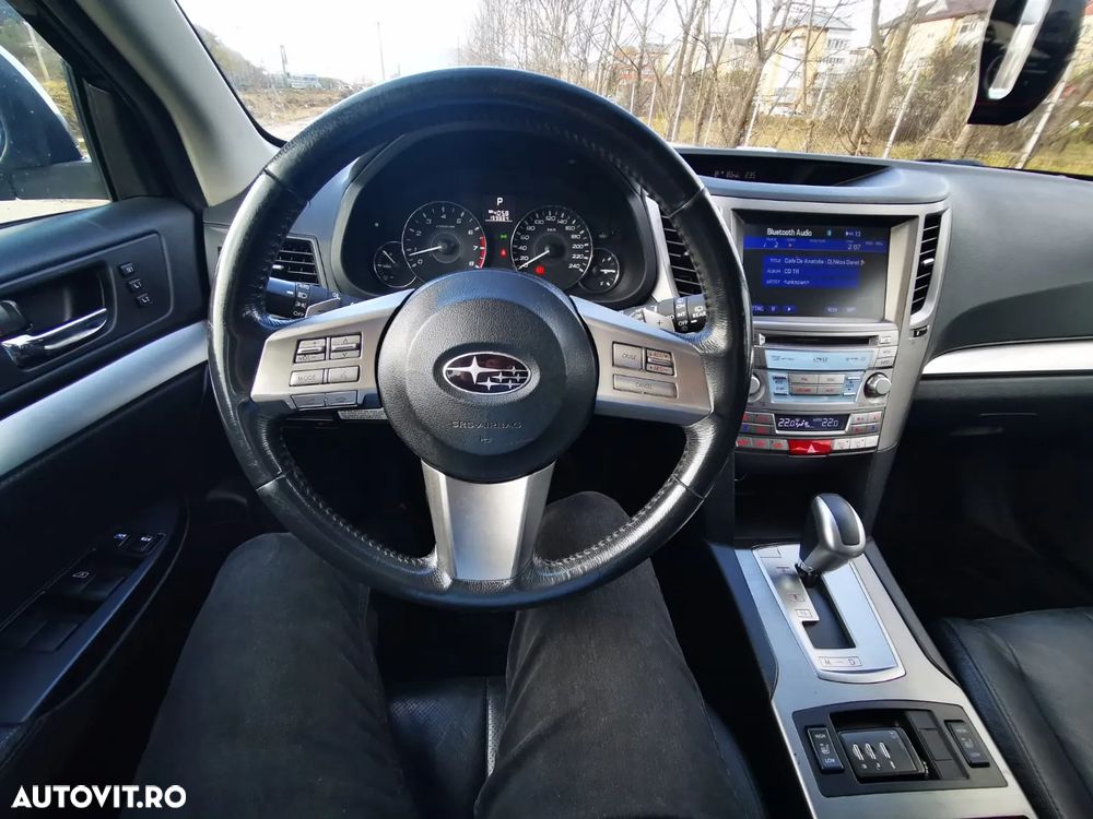 Subaru Outback - 1