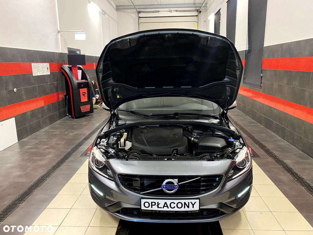 Volvo V60 D4 Drive-E R-Design Momentum - 27