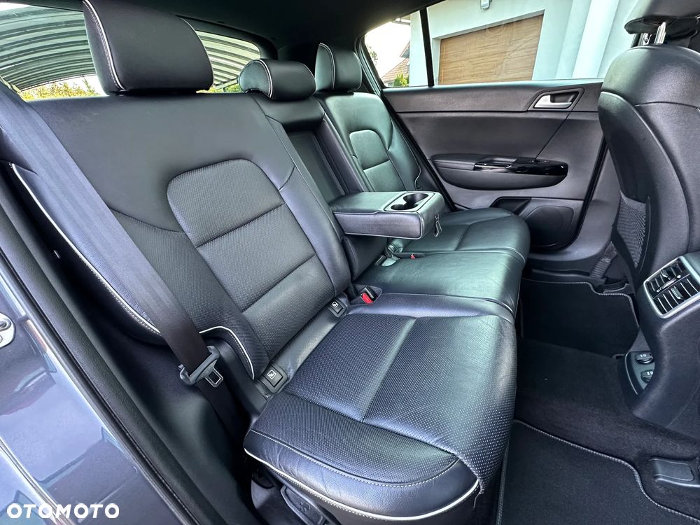 Kia Sportage 1.6 T-GDI AWD GT LINE - 25