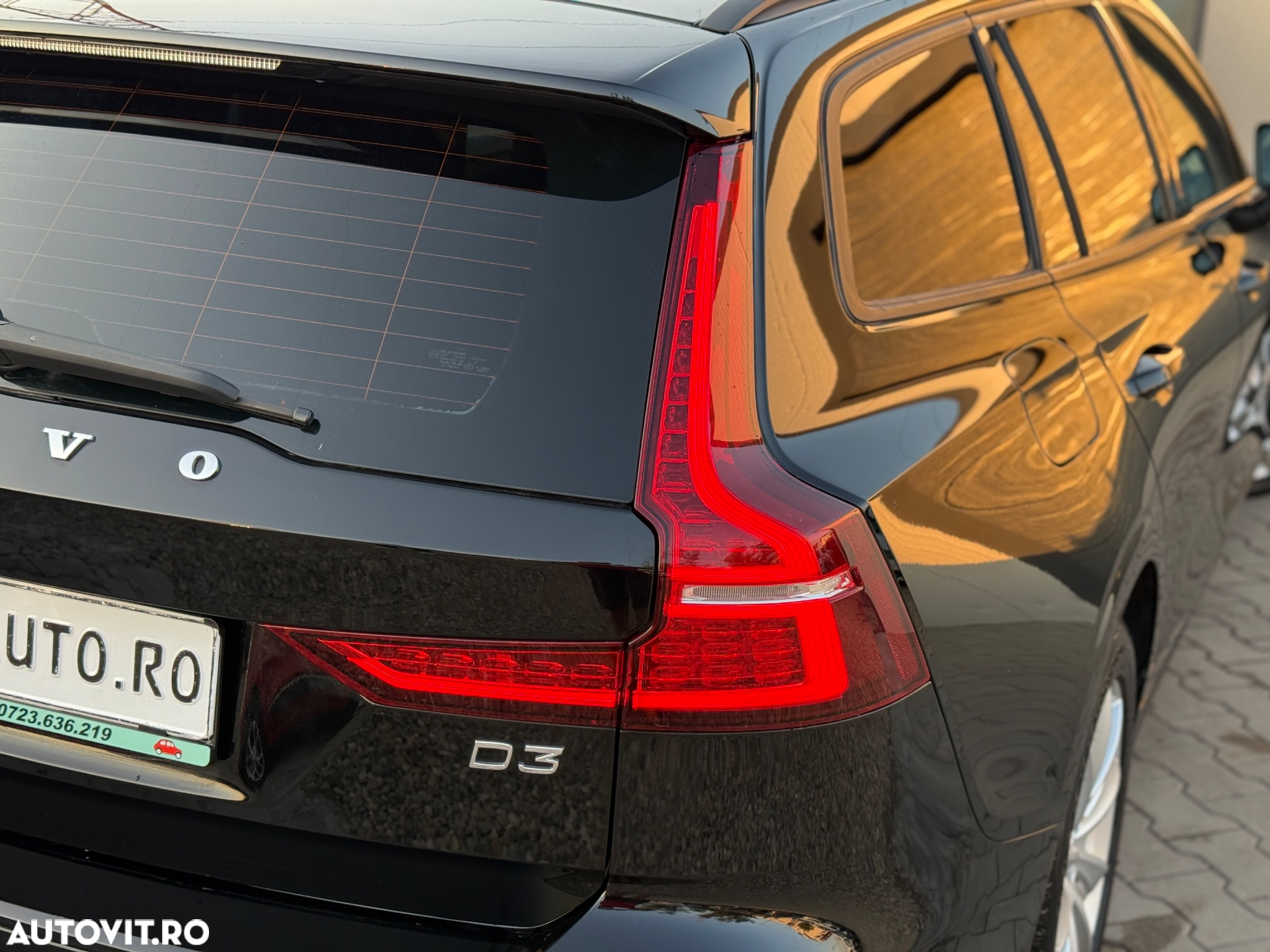 Volvo V60 D3 Momentum - 23