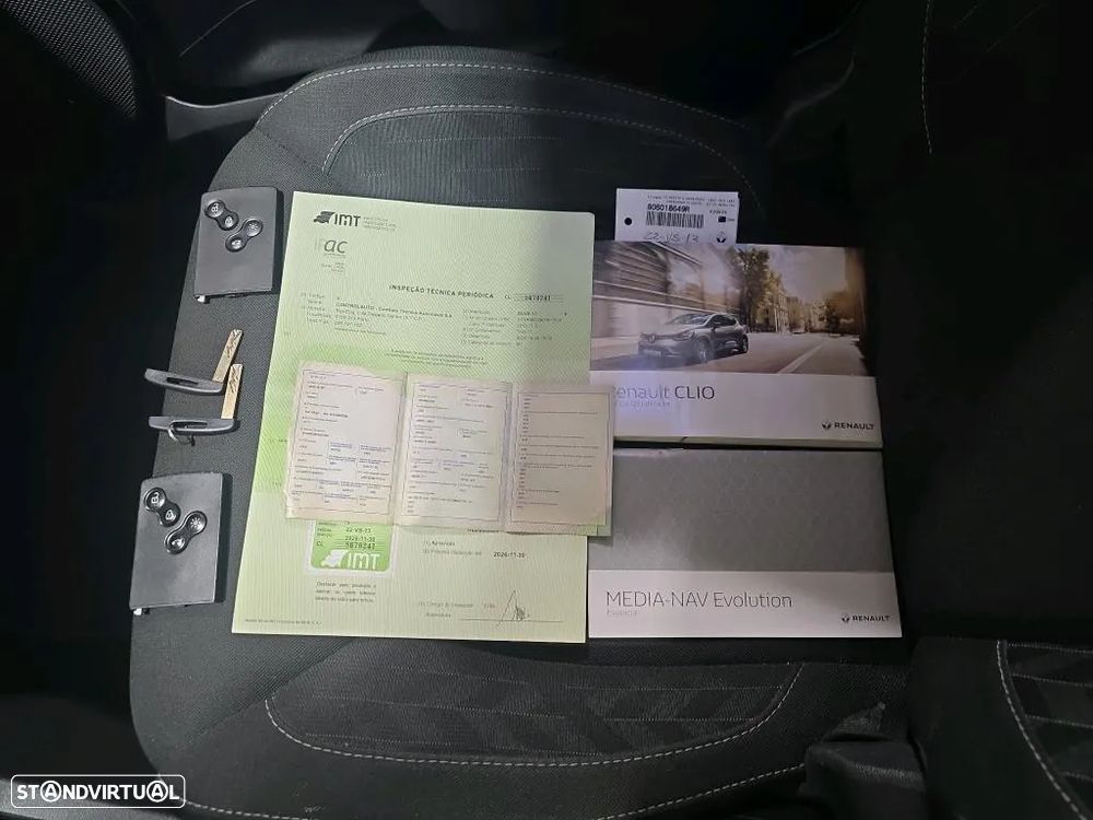 Renault Clio Sport Tourer - 14
