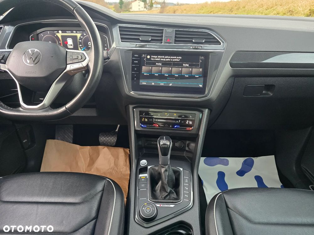 Volkswagen Tiguan 2.0 TDI SCR 4MotION DSG Elegance - 29