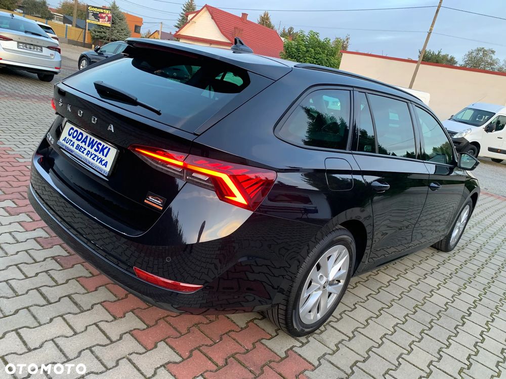 Skoda Octavia 2.0 TDI Ambition DSG - 7