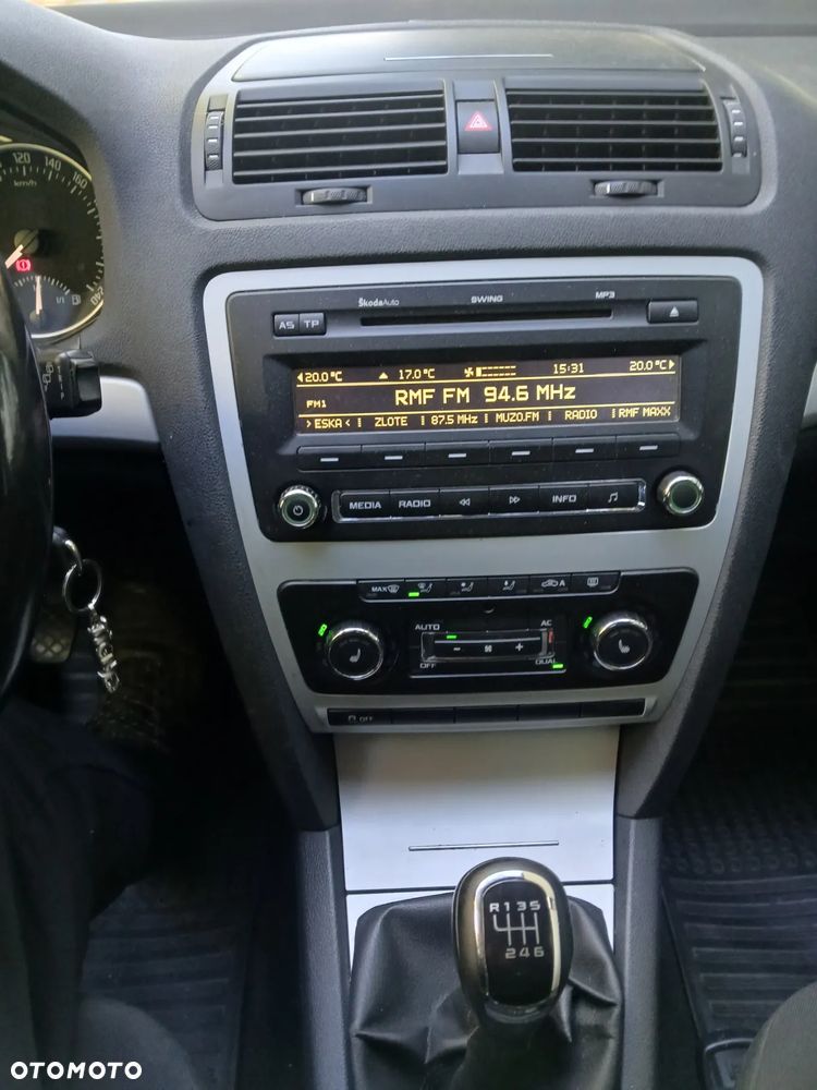 Skoda Octavia 2.0 TDI DPF Ambition - 8