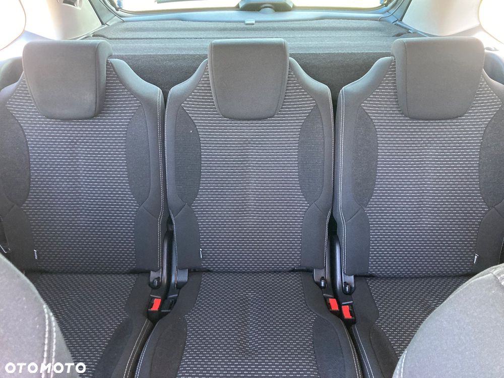 Citroën C4 Picasso - 11