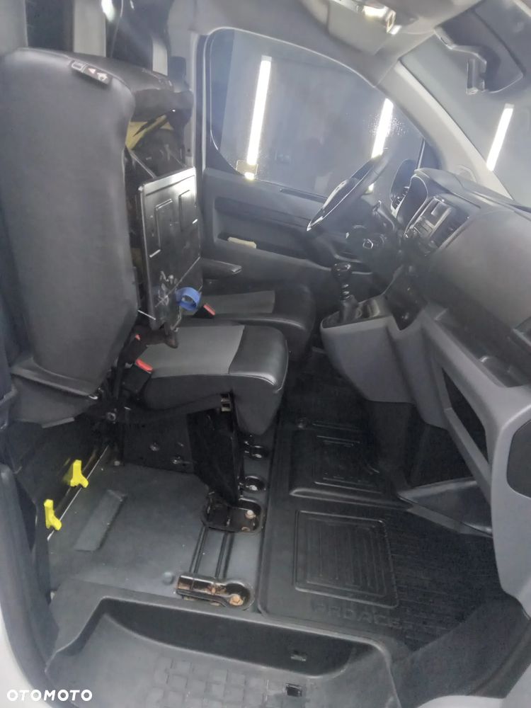 Toyota proace - 20