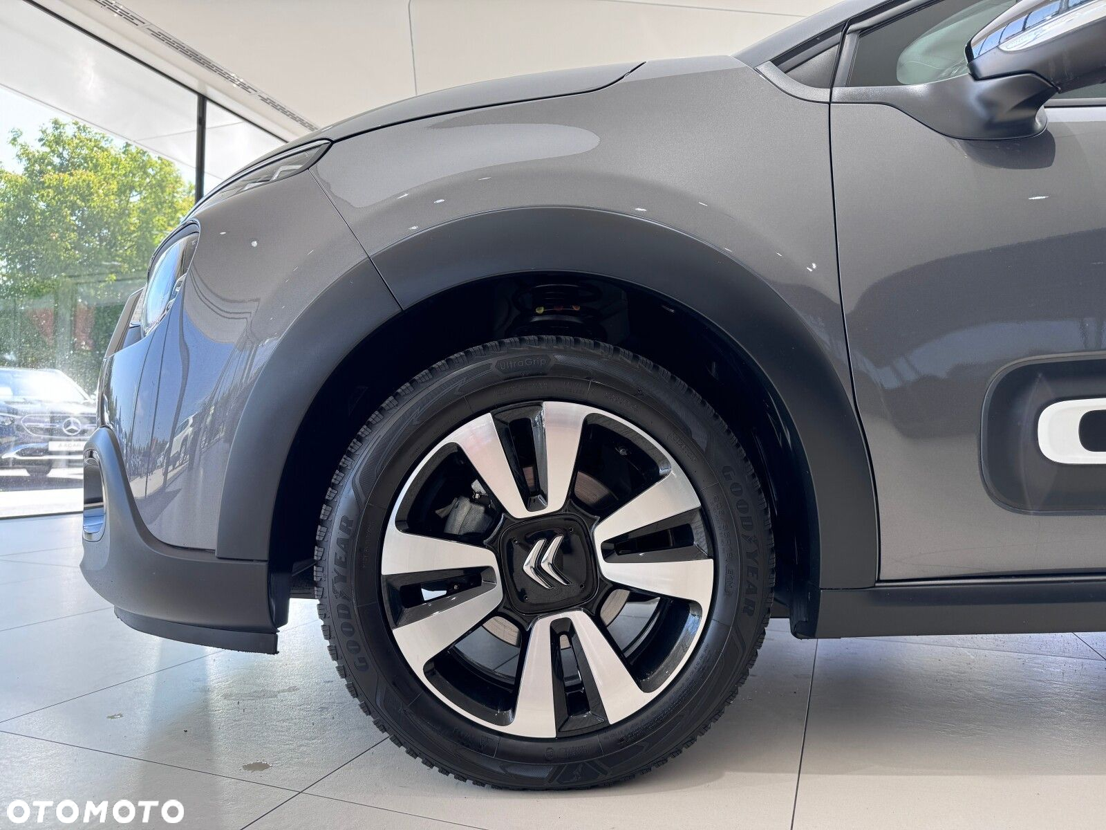 Citroën C3 1.2 PureTech Shine S&S - 18