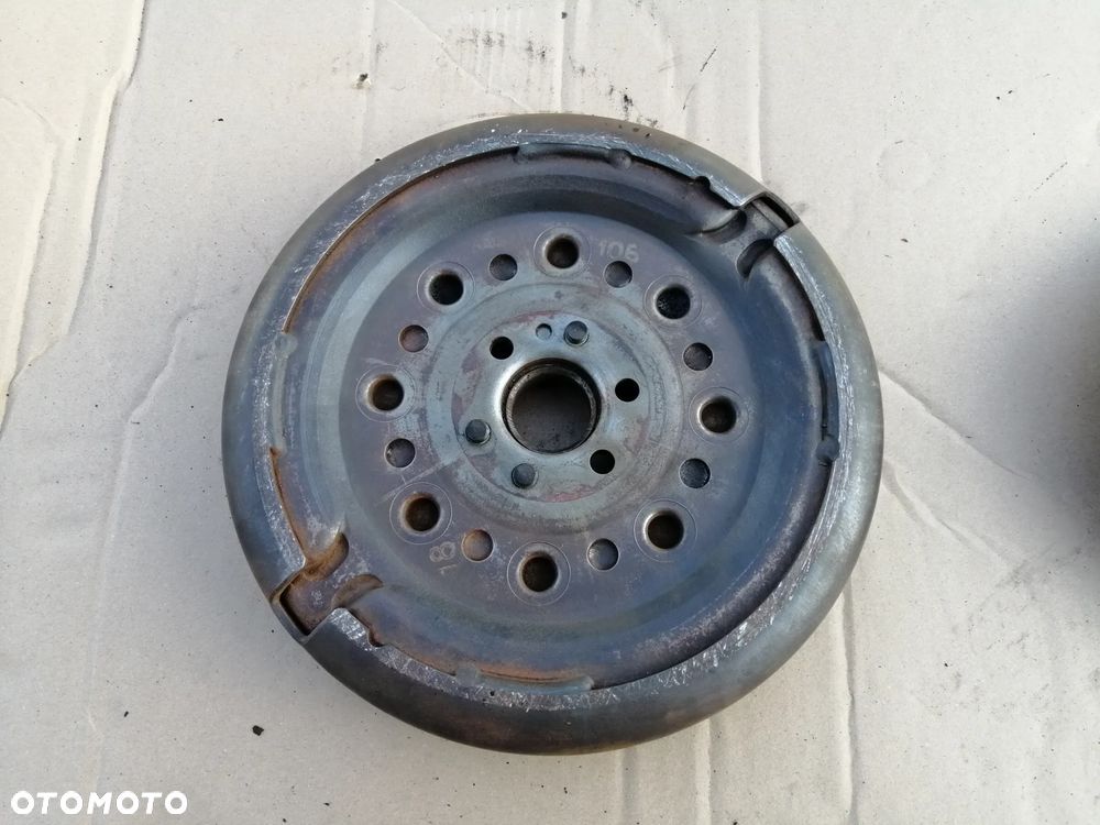 Audi Seat Skoda Volkswagen 1.9 TDi kod silnika BLS koło dwumasowe sprzęgło komplet Sachs - 12