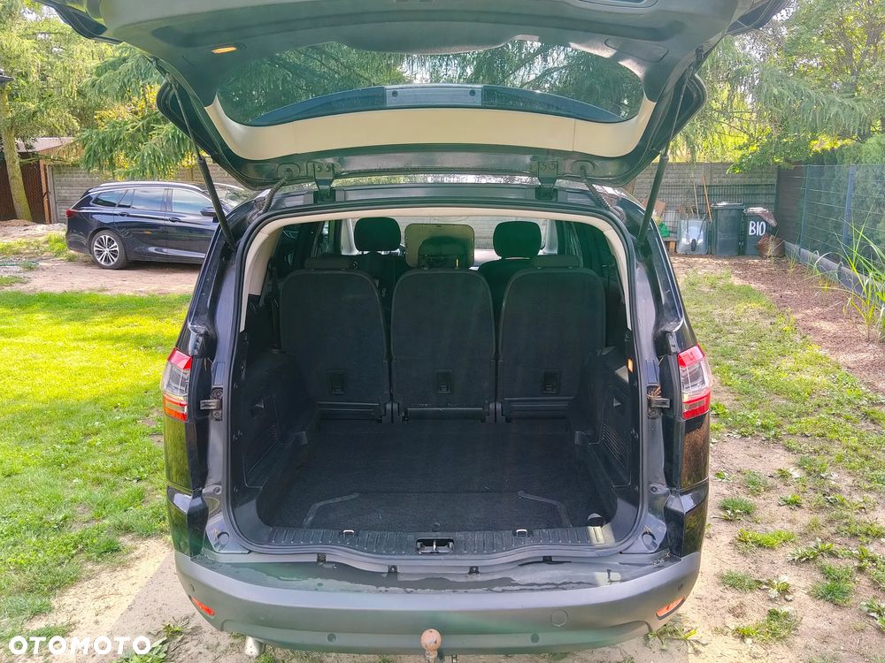 Ford S-Max - 6