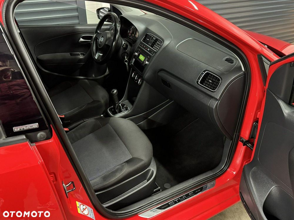 Volkswagen Polo - 18