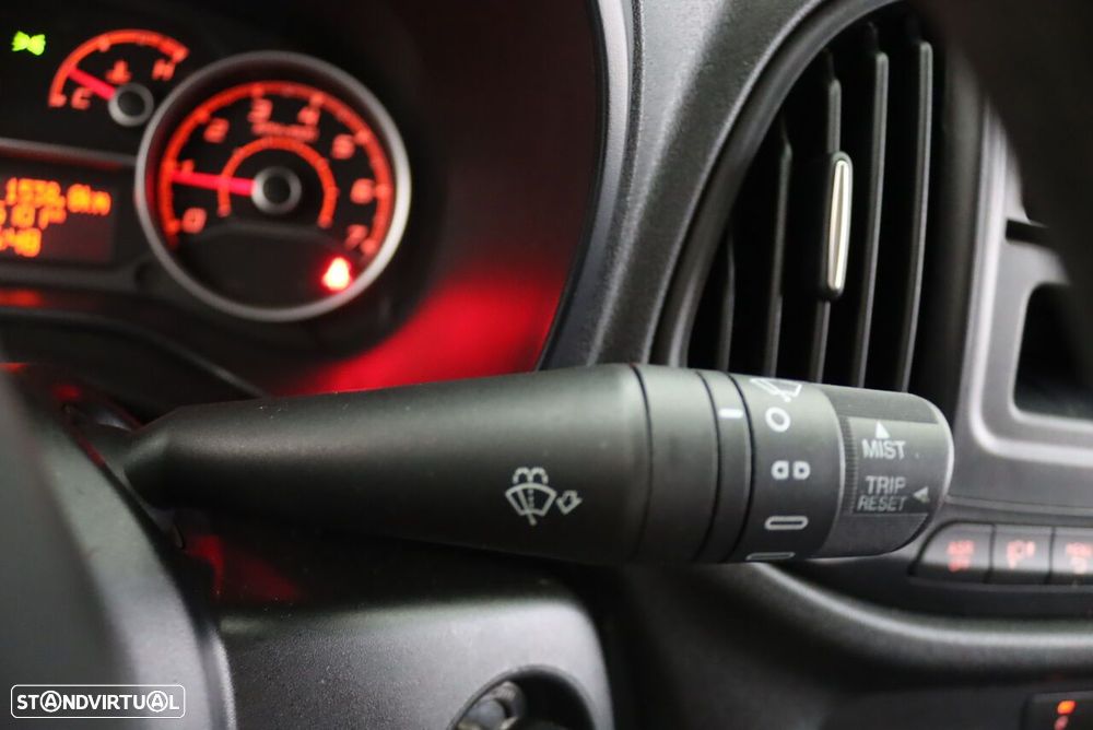 Fiat Doblo Cargo 1.3 Multijet 3L - 13