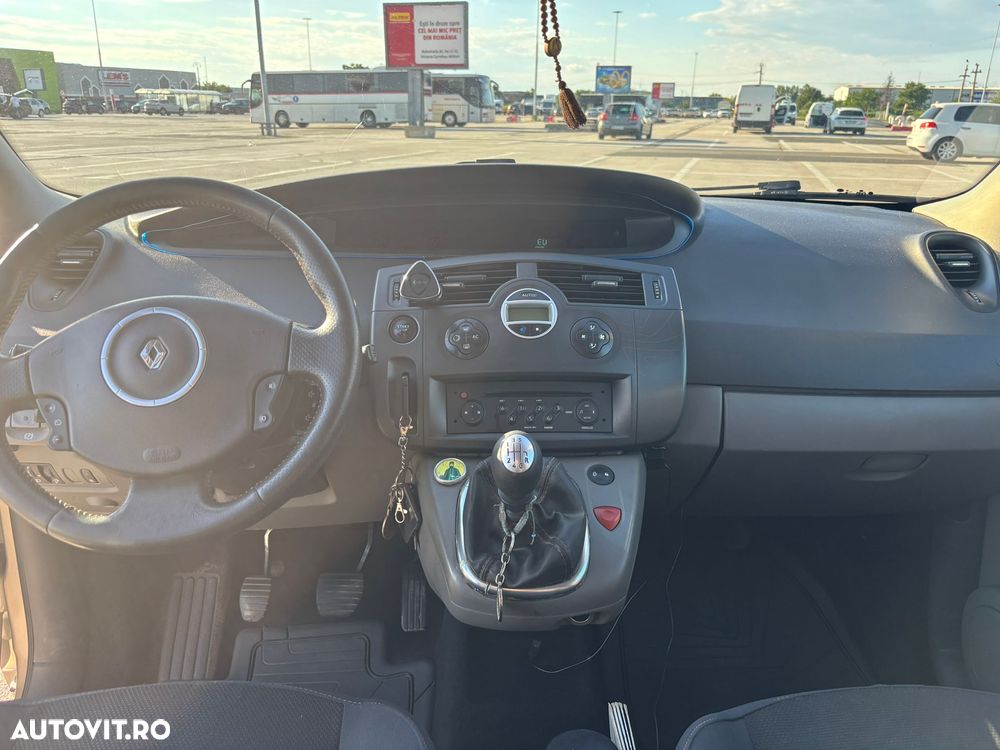 Renault Scenic 1.9dCi SL Conquest - 9
