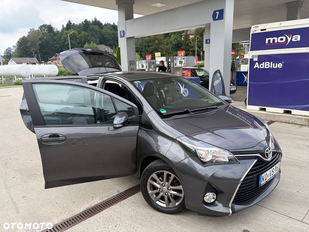Toyota Yaris 1.0 Premium EU6 - 6