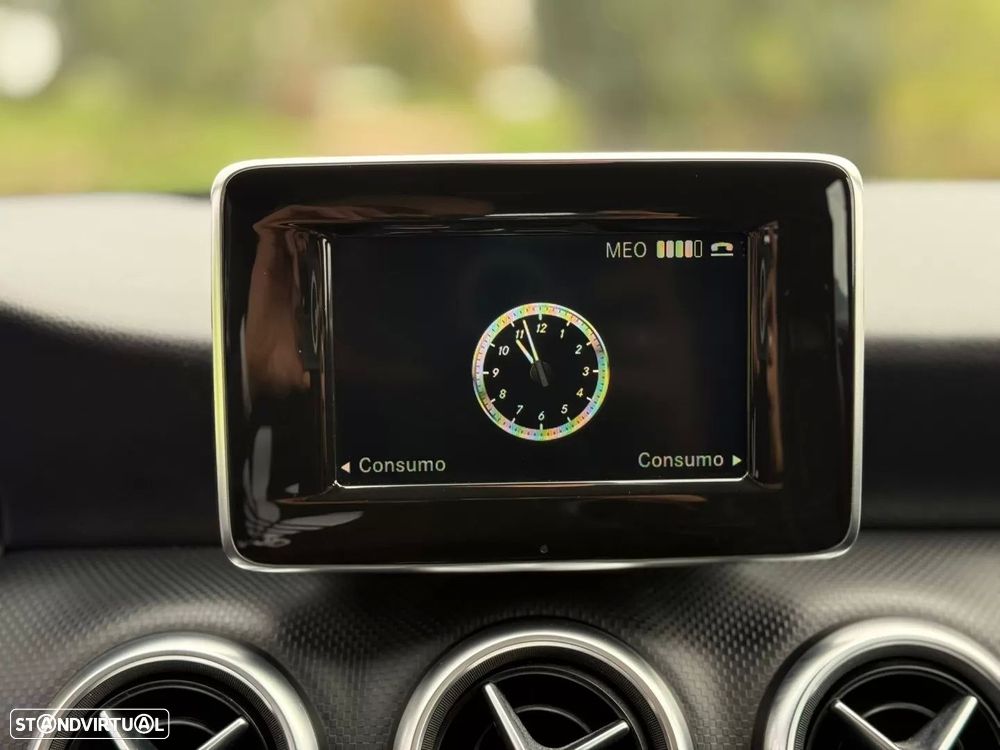 Mercedes-Benz A 180 CDI (BlueEFFICIENCY) Urban - 28