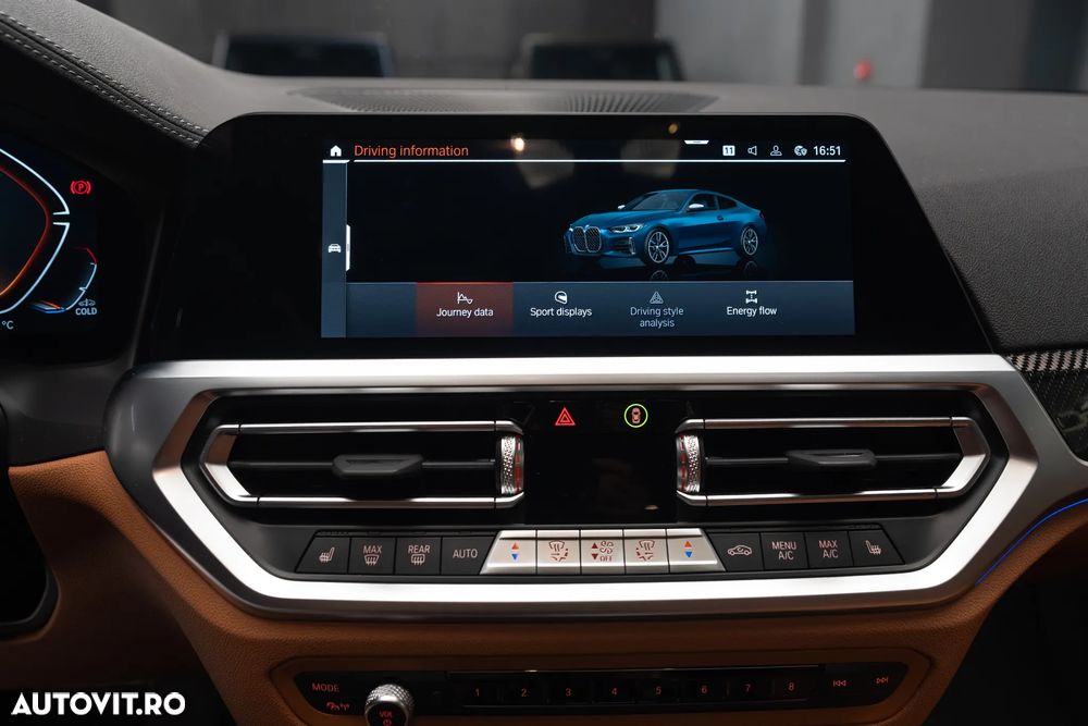 BMW M4 M440i xDrive - 29