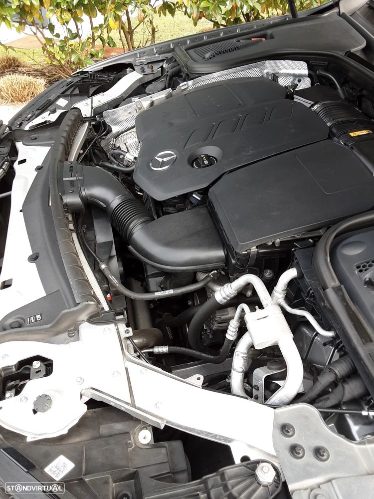 Mercedes-Benz E 220 - 13