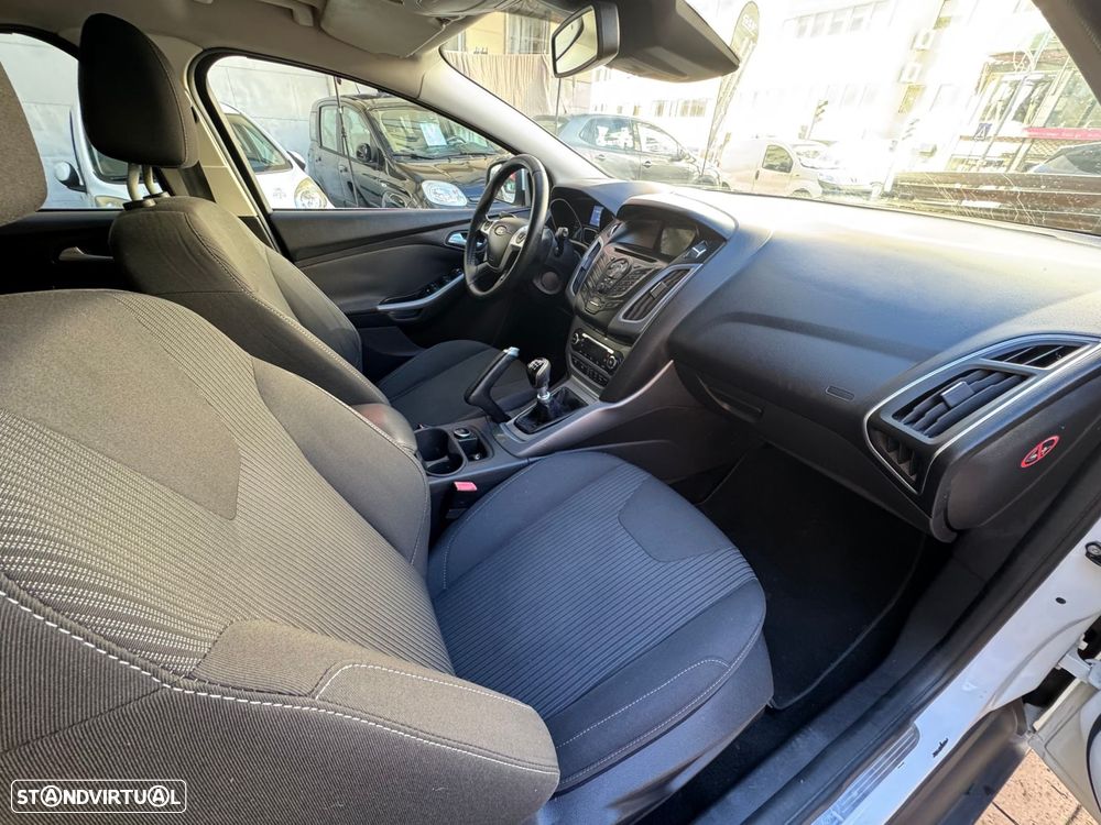 Ford Focus SW 1.6 TDCi Titanium Econetic - 12