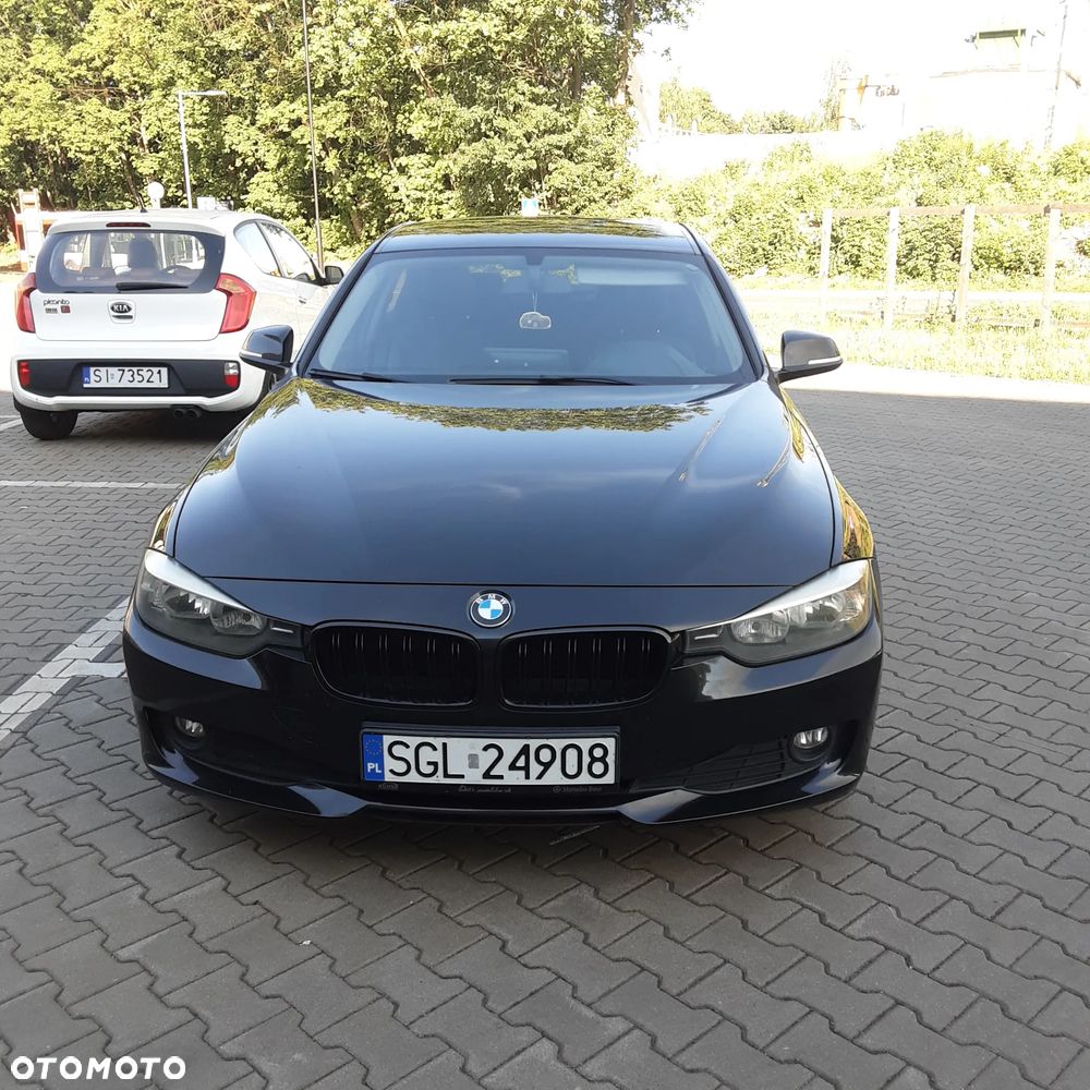 BMW Seria 3 316i - 2