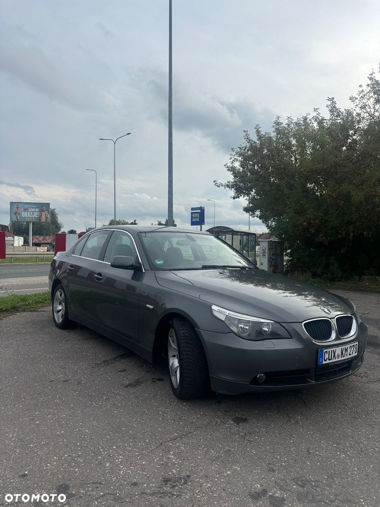 BMW Seria 5 520i - 3