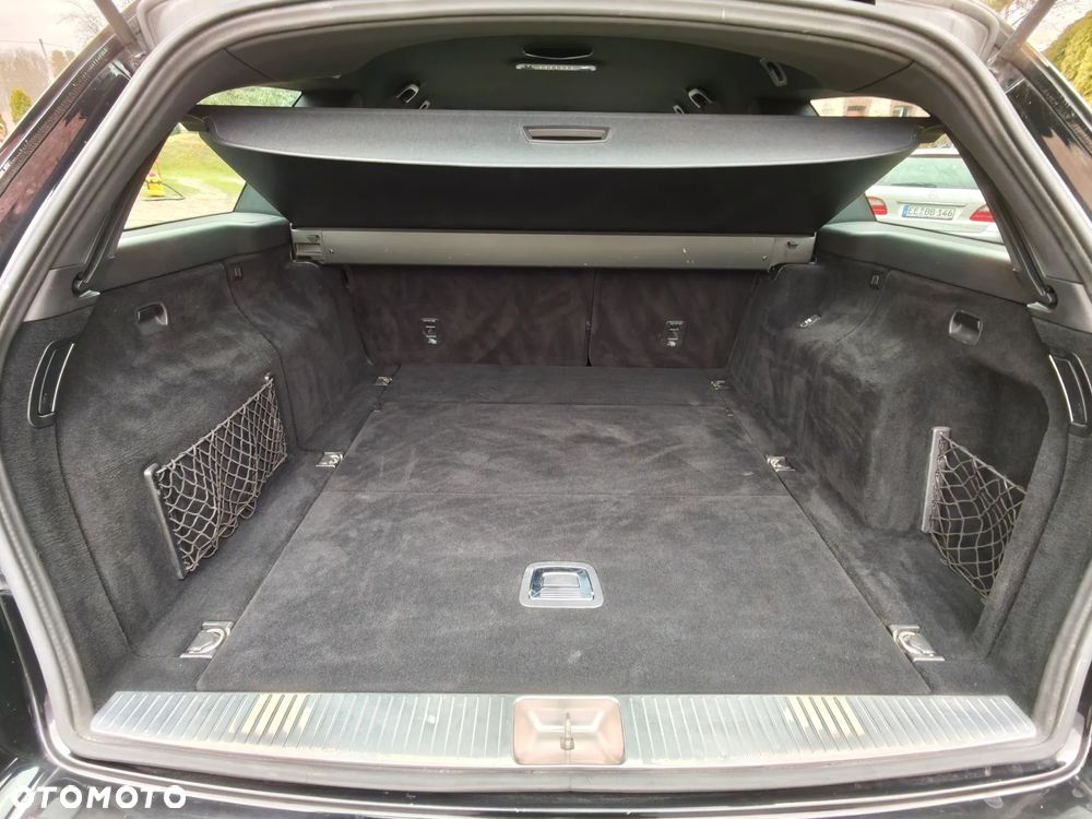 Mercedes-Benz Klasa E - 36