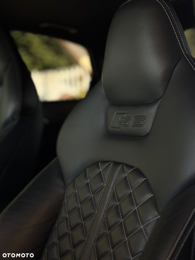 Audi S6 Limousine - 24